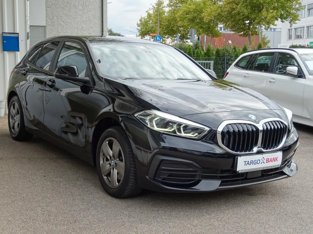 BMW 118