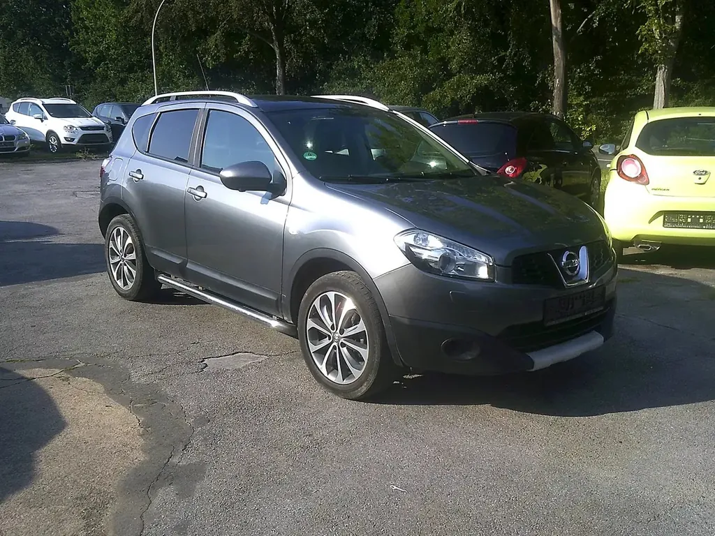 Nissan Qashqai Tekna 4X4 TÜV:06 -2027