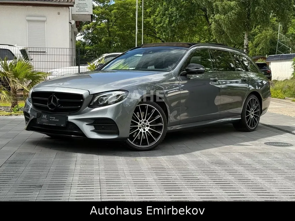 Mercedes-Benz E 400