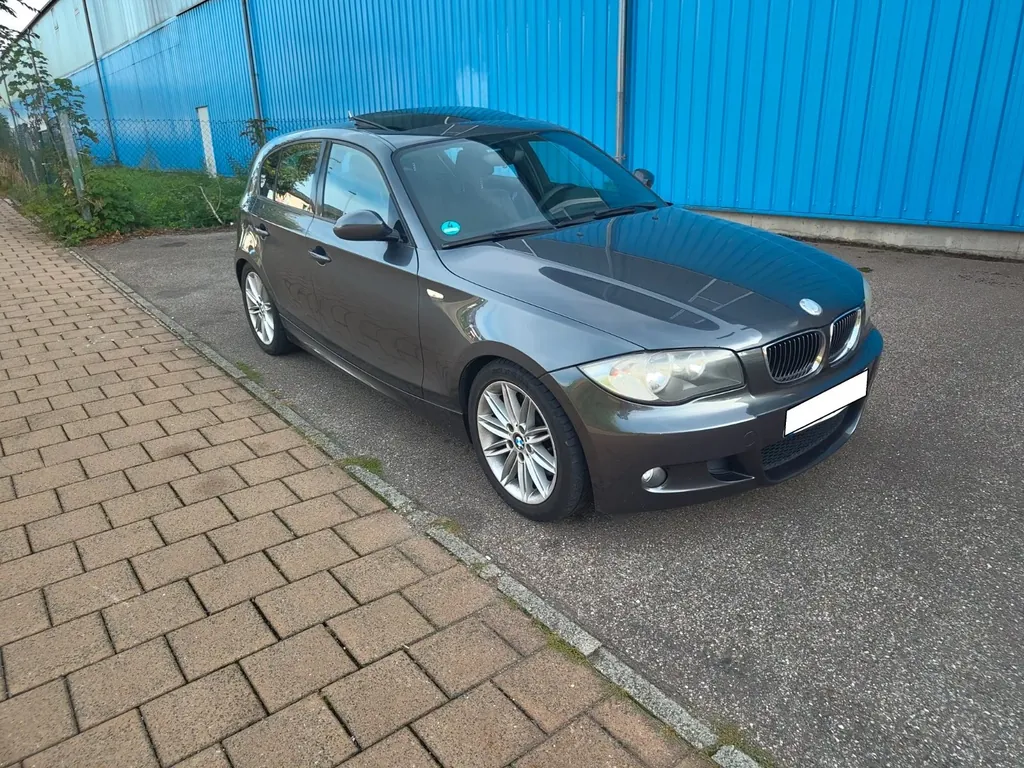 BMW 130