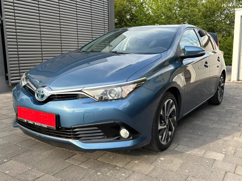 Toyota Auris Hybrid Design Edition