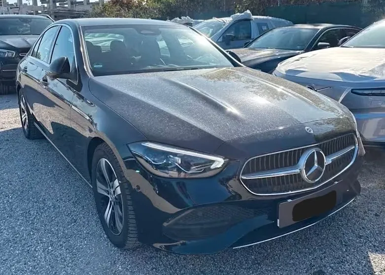 Mercedes-Benz C 180