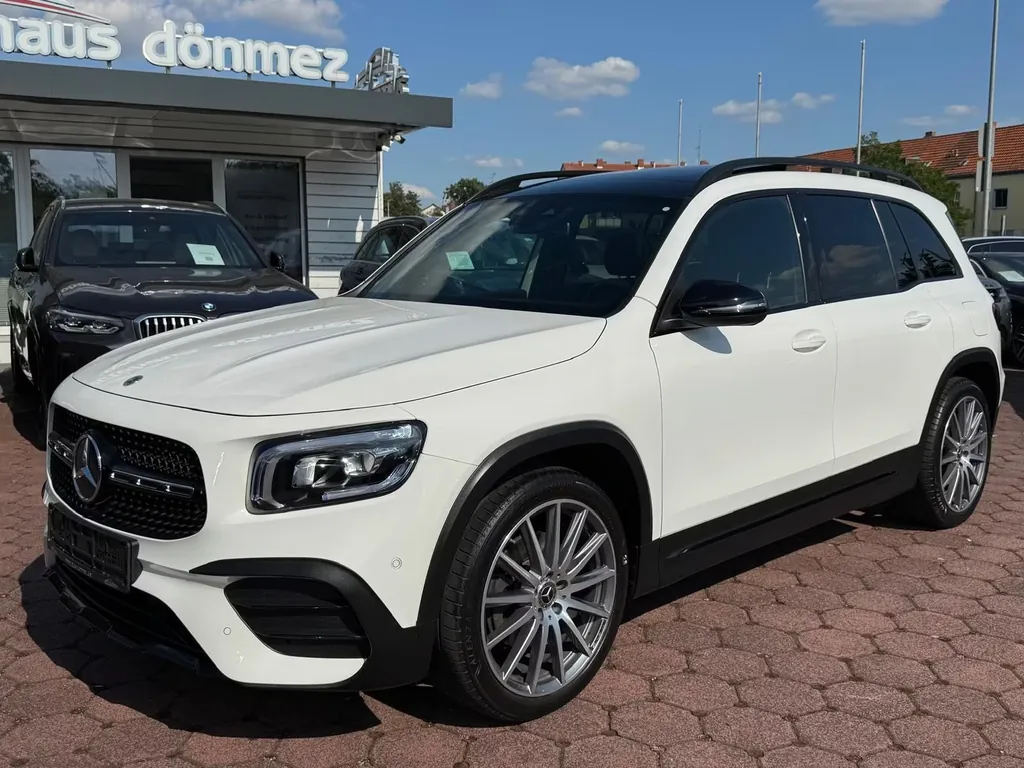 Mercedes-Benz GLB 250