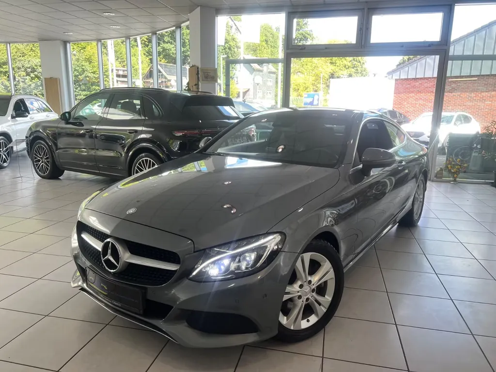 Mercedes-Benz C 250