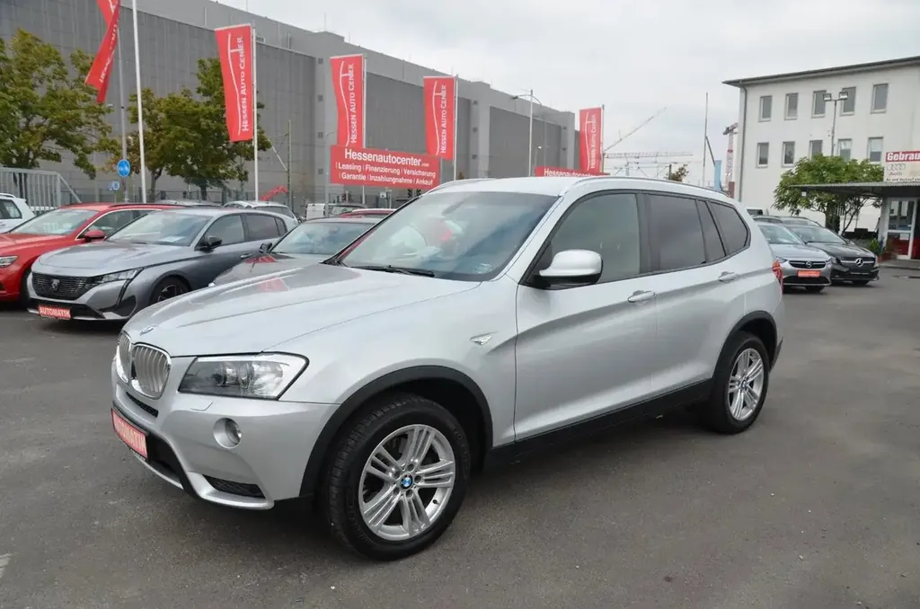 BMW X3 xDrive 30 d*NAVI*XENON*PDC*TEMPO*AUTO*TOP