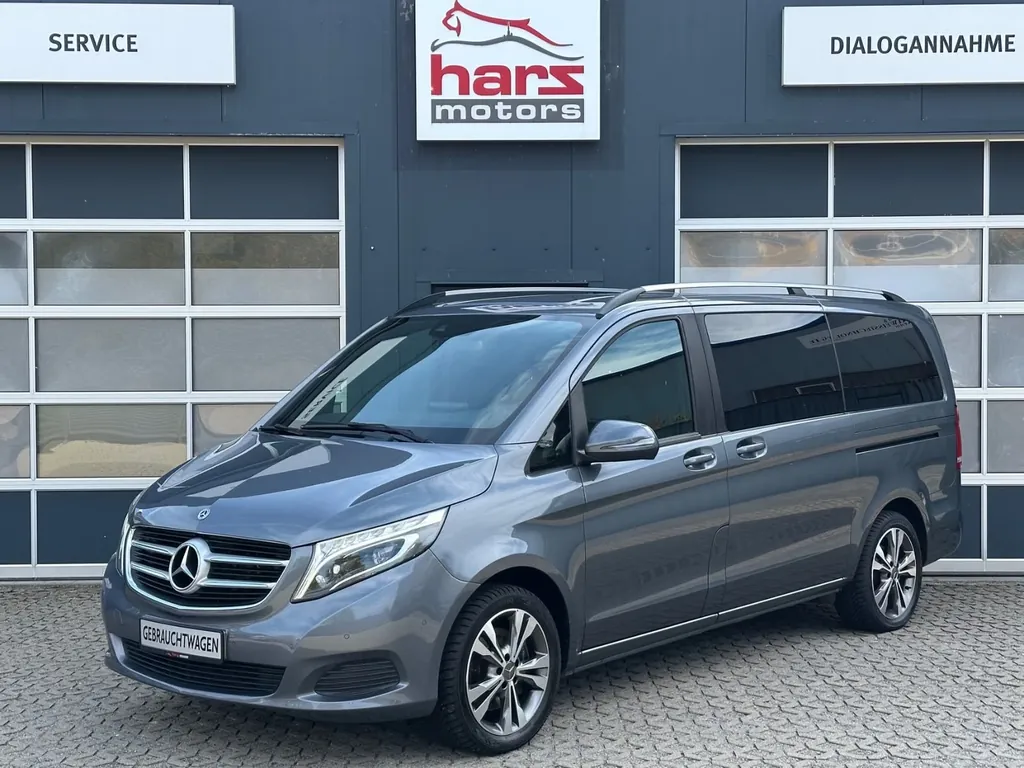 Mercedes-Benz V 250