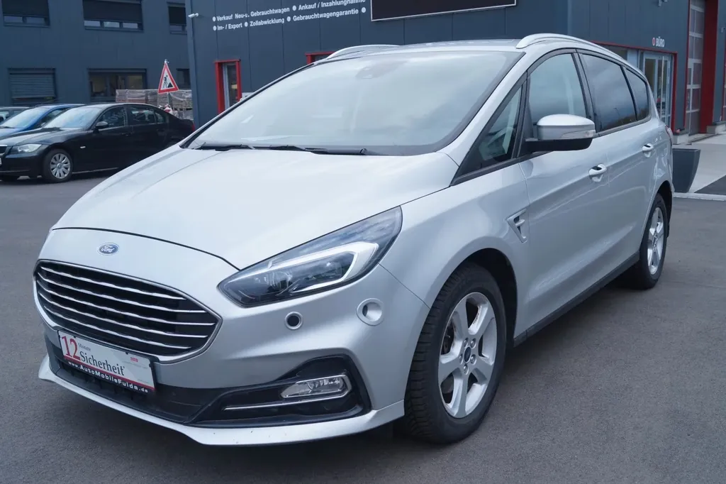 Ford S-Max