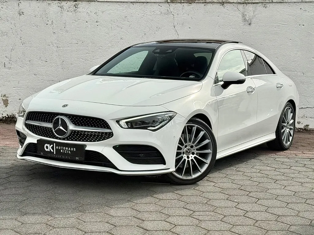 Mercedes-Benz CLA 200