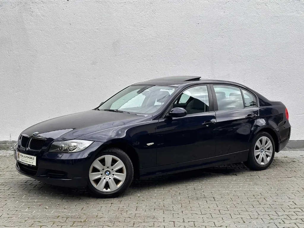 BMW 320