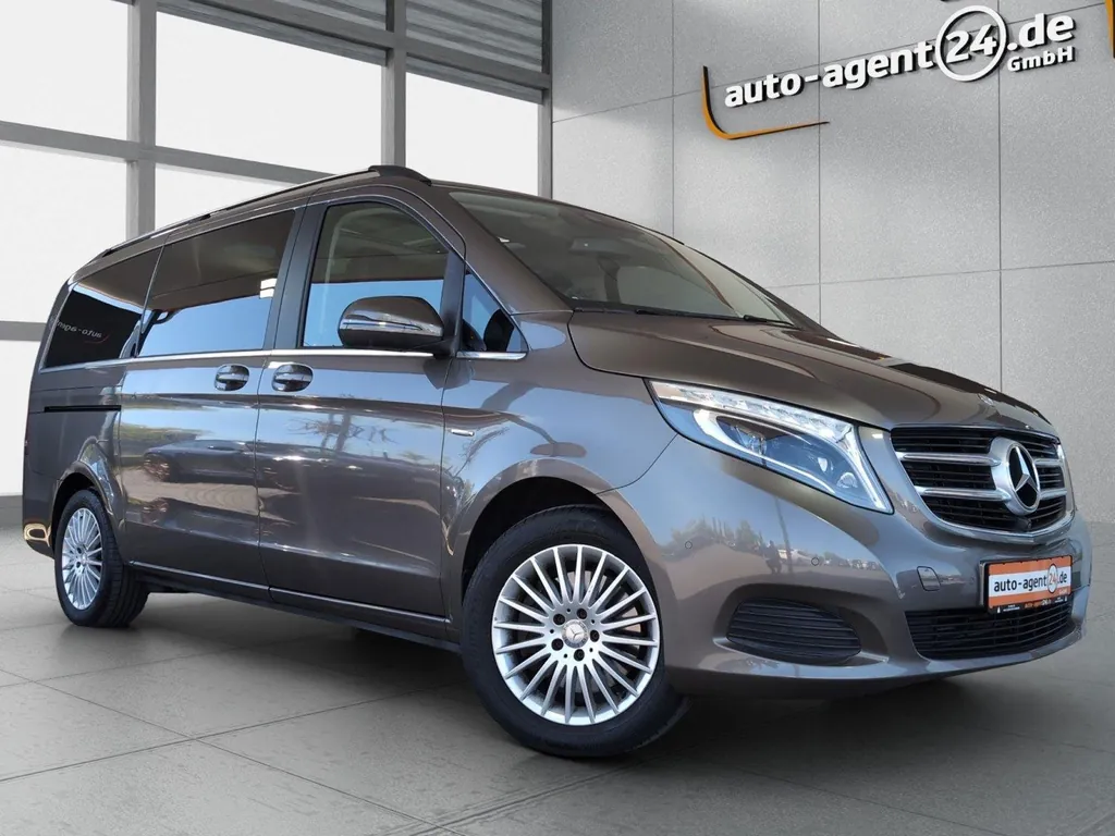 Mercedes-Benz V 250