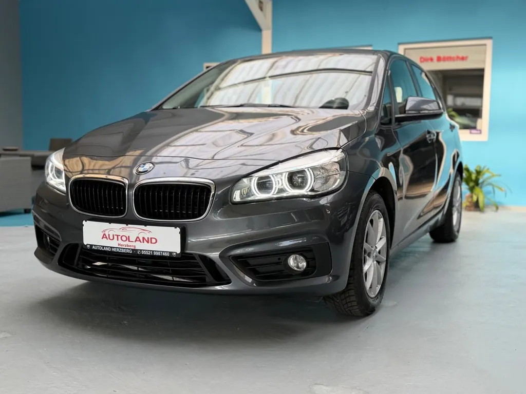 BMW 220