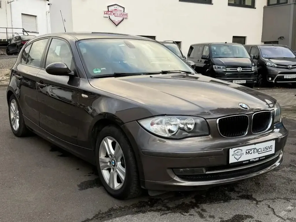 BMW 118 1 Limousine 118 d