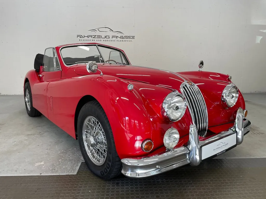 Jaguar XK