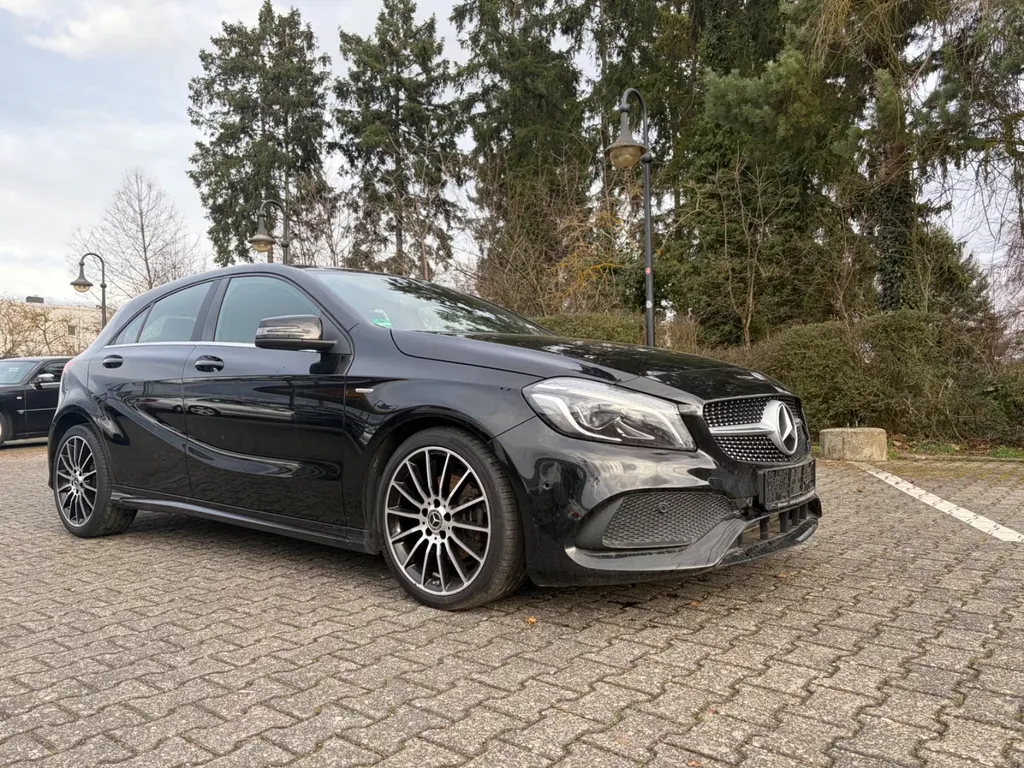 Mercedes-Benz A 200