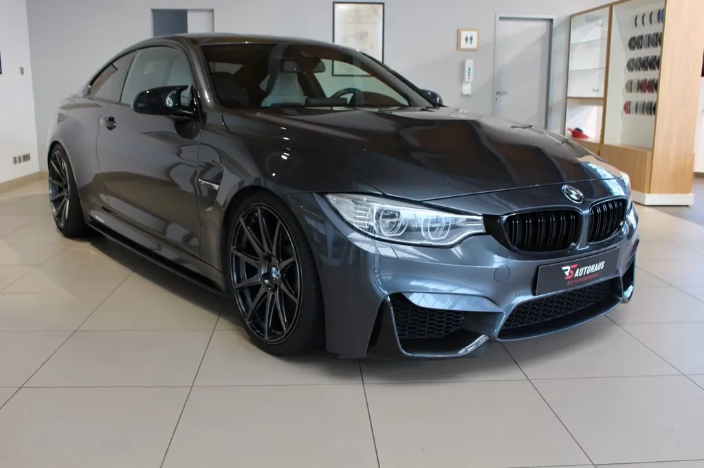 BMW M4
