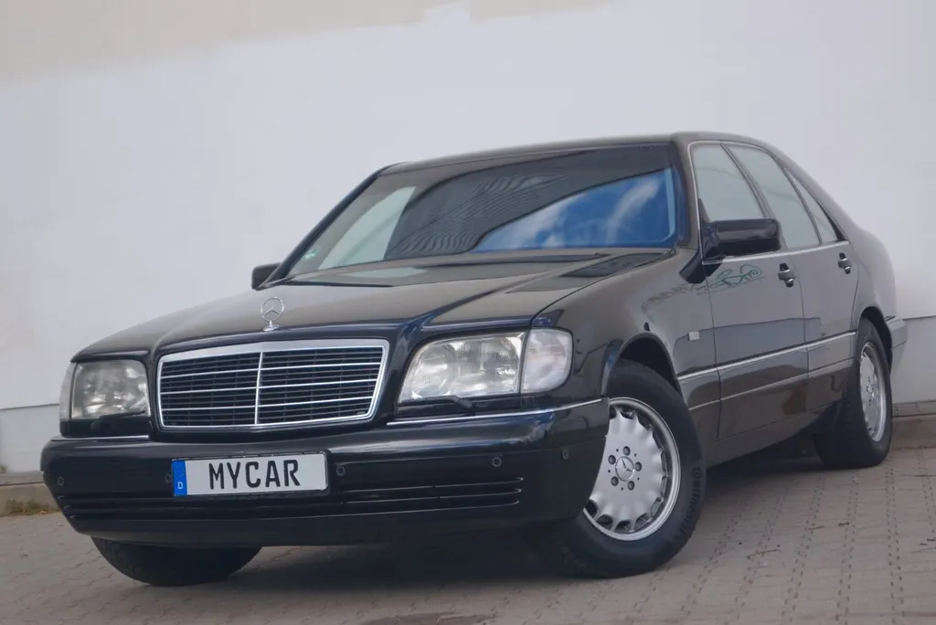 Mercedes-Benz S 300