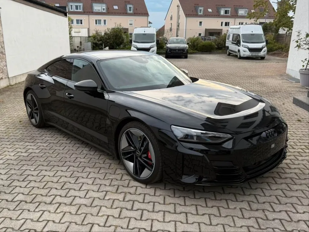 Audi RS e-tron GT