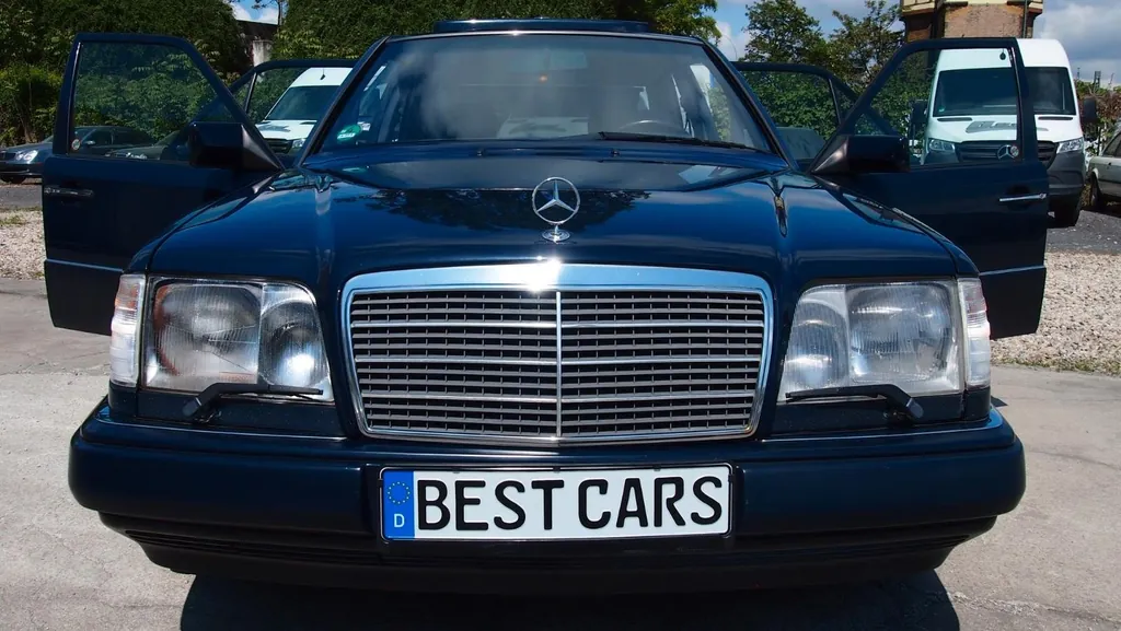 Mercedes-Benz E 280