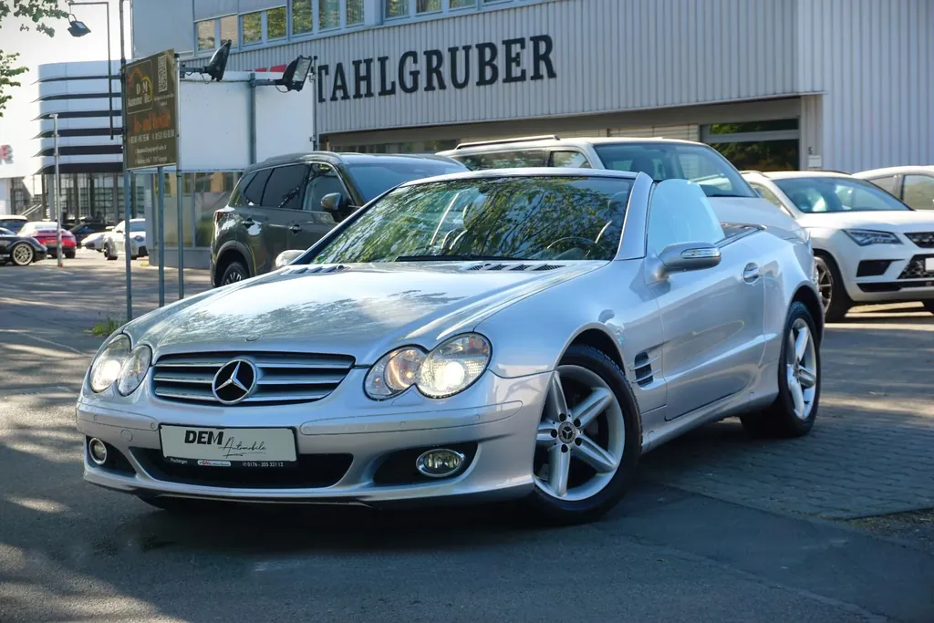 Mercedes-Benz SLR