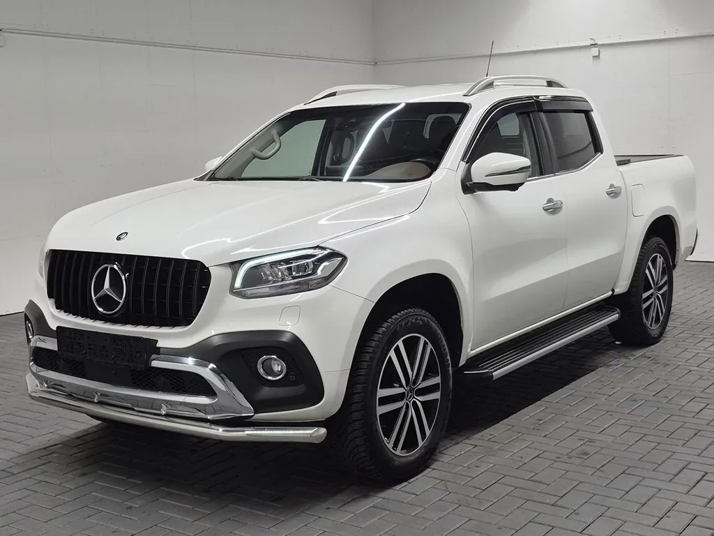 Mercedes-Benz X 250
