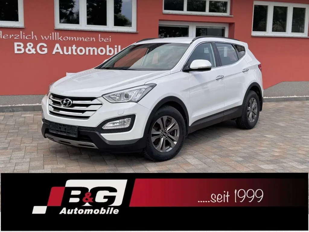 Hyundai SANTA FE