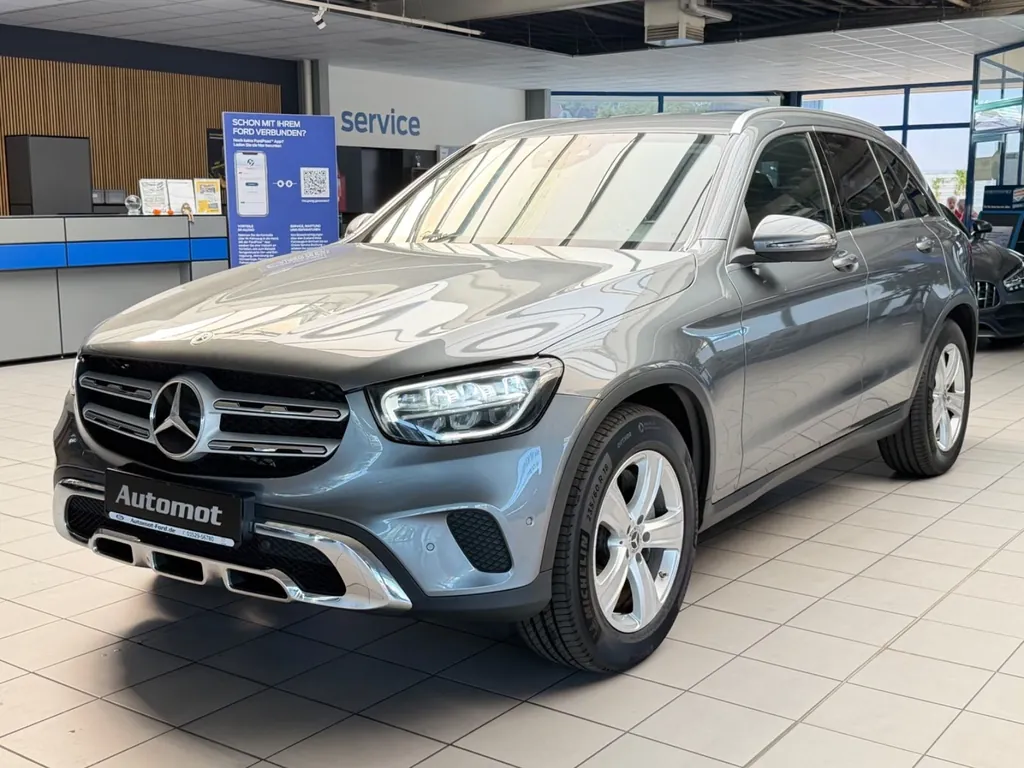 Mercedes-Benz GLC 300