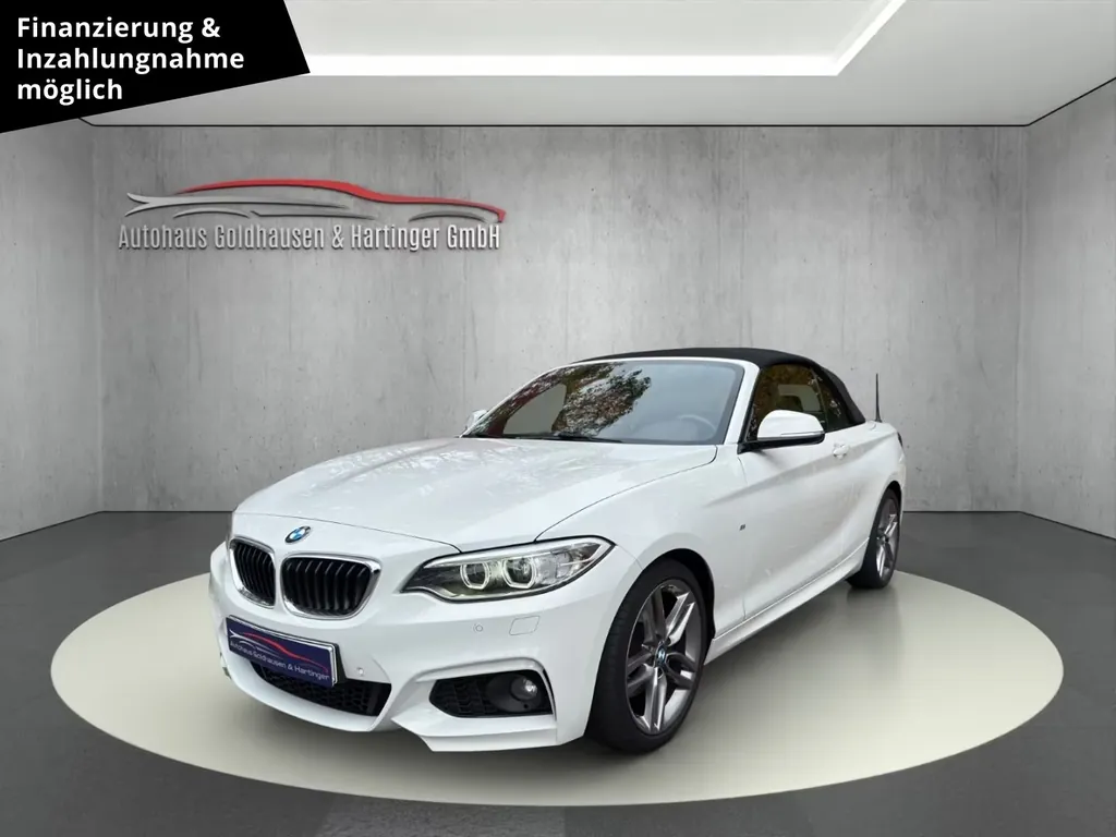 BMW 220