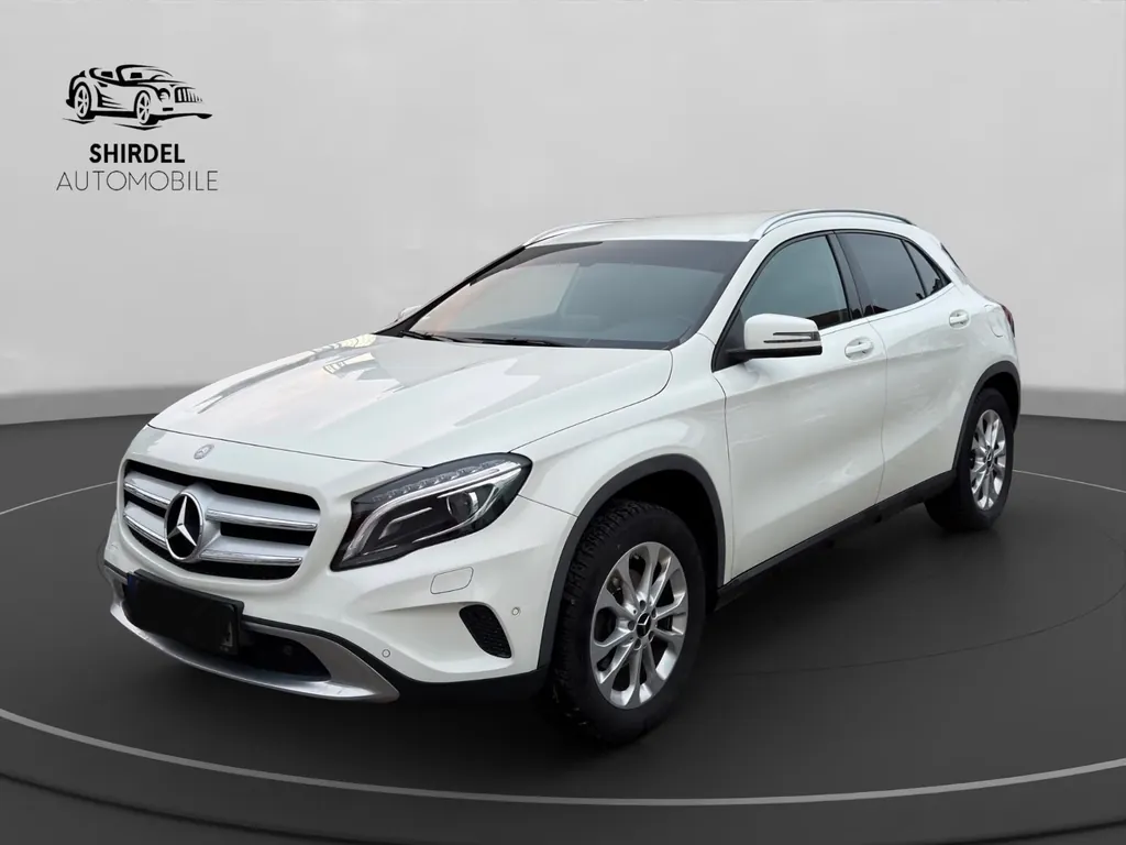 Mercedes-Benz GLA 180