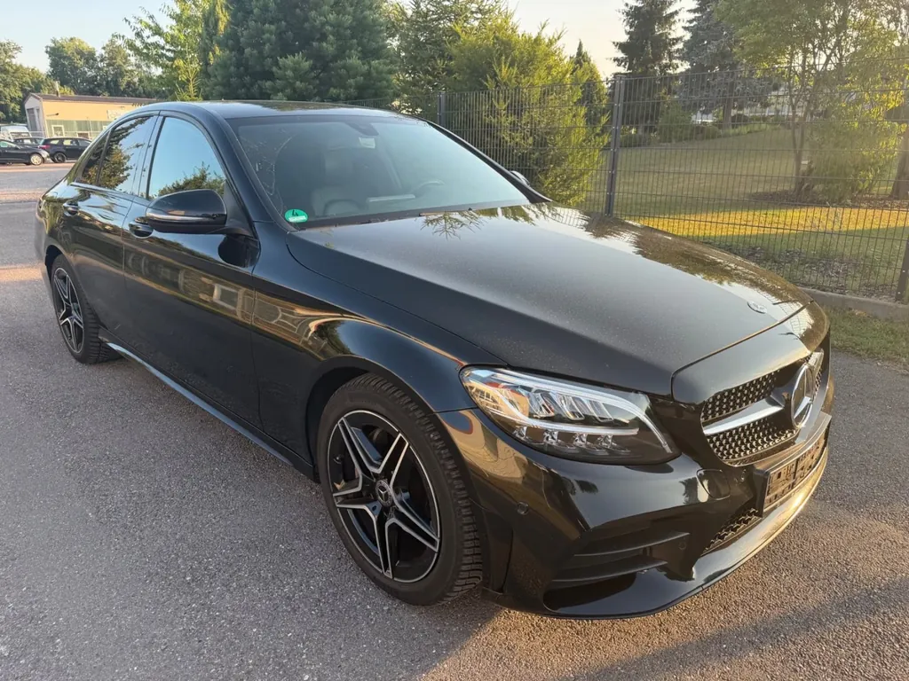Mercedes-Benz C 200