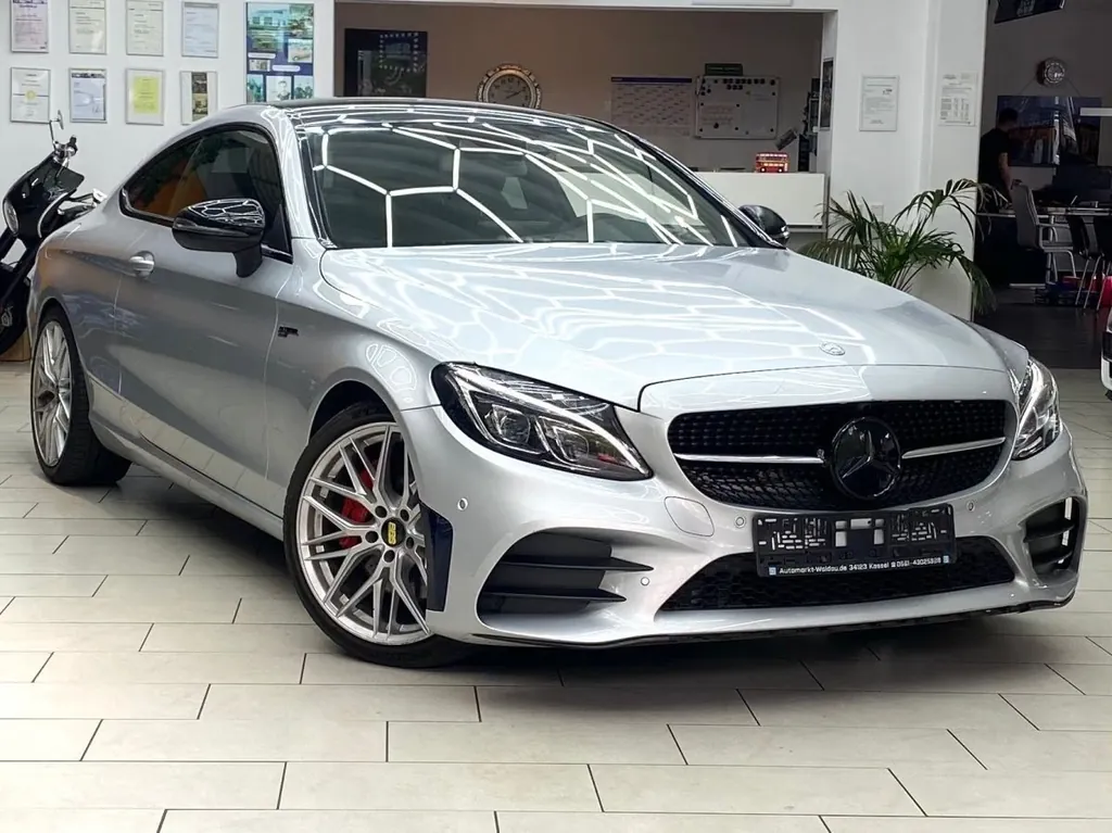 Mercedes-Benz C 400