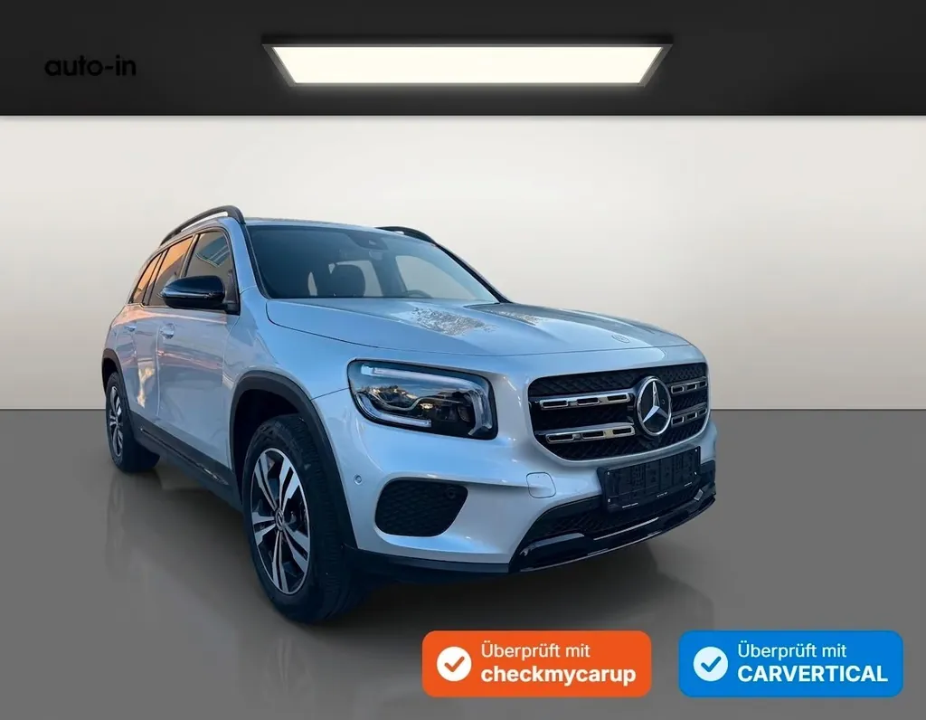 Mercedes-Benz GLB 200