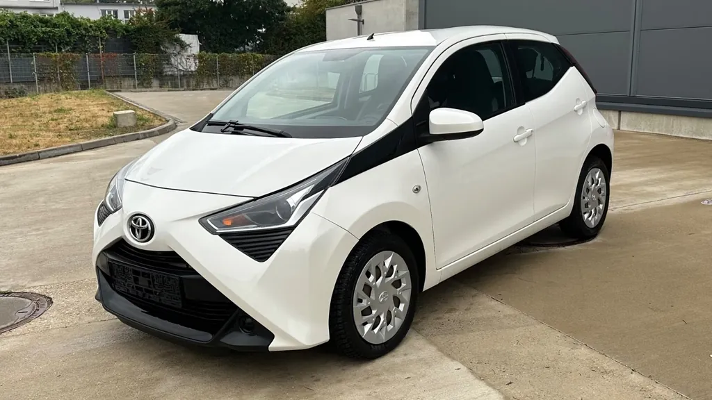 Toyota Aygo (X)