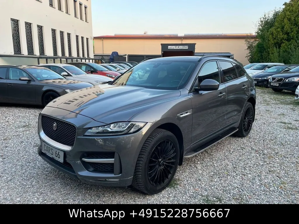 Jaguar F-Pace