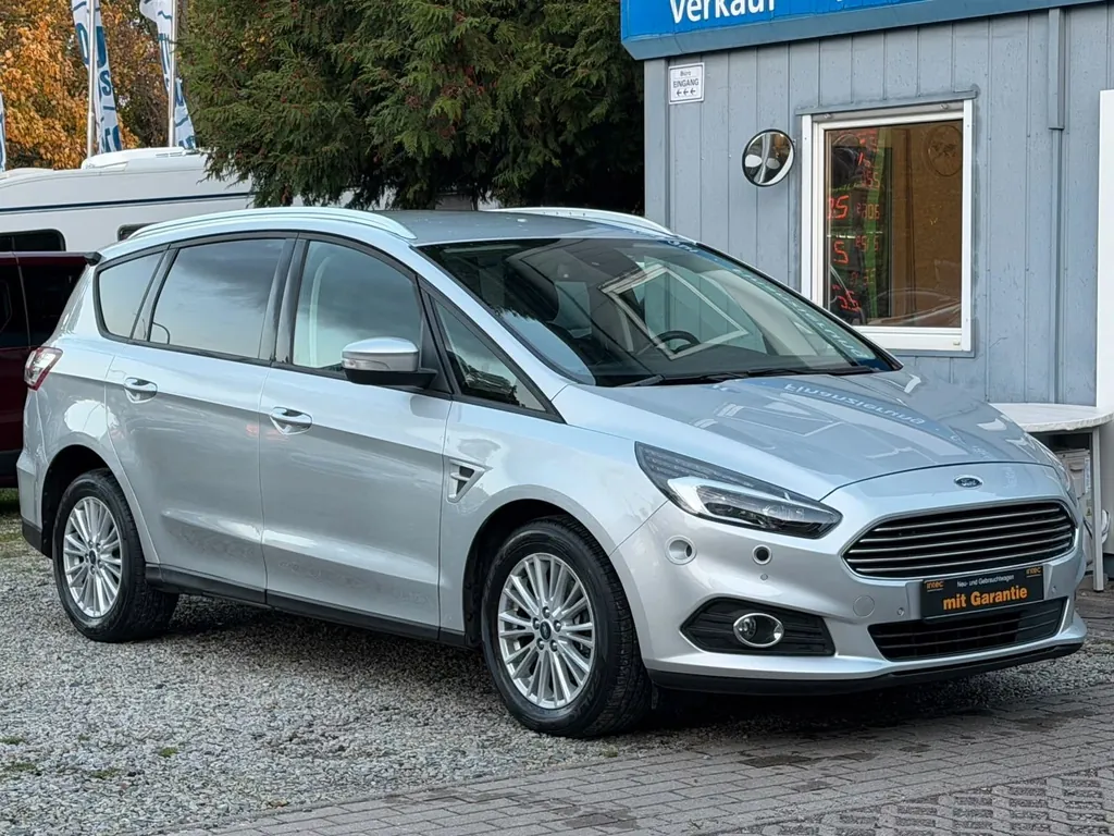 Ford S-Max