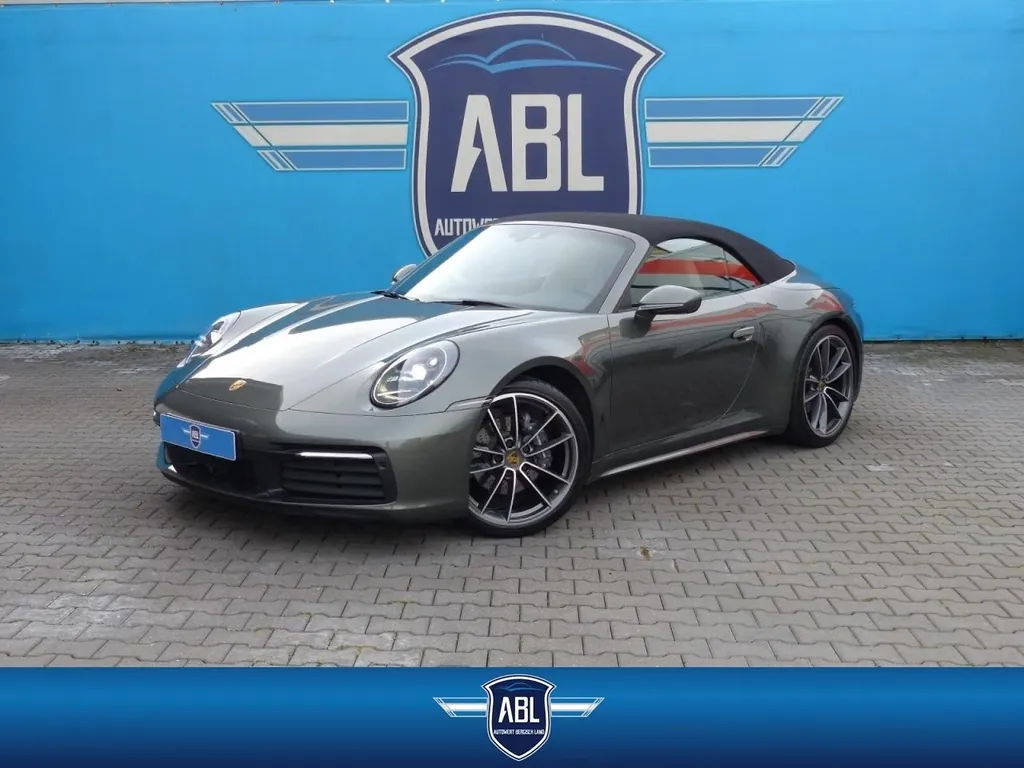 Porsche 992