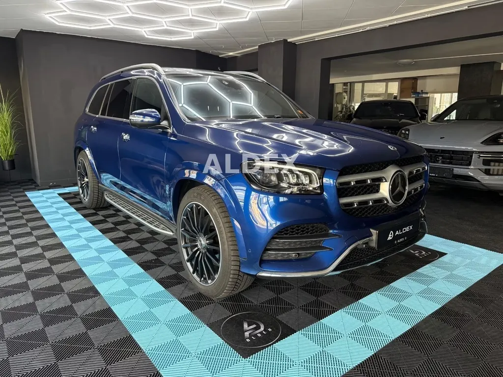 Mercedes-Benz GLS 400