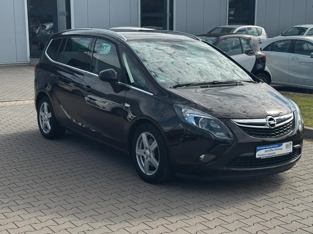 Opel Zafira Tourer