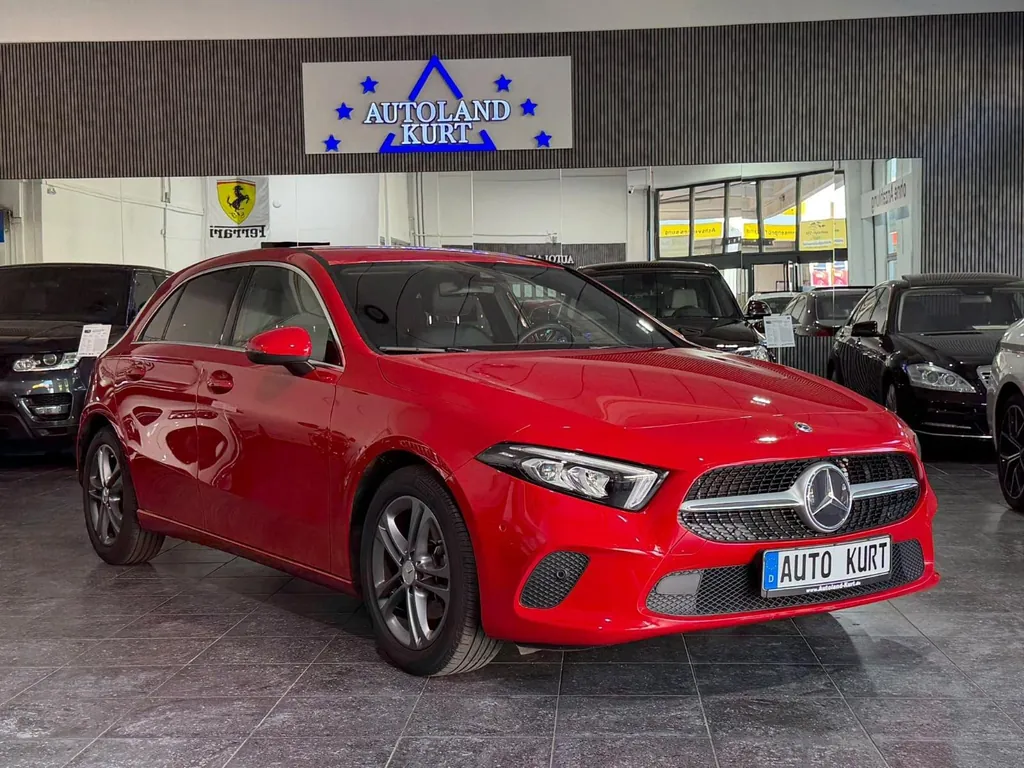 Mercedes-Benz A 200