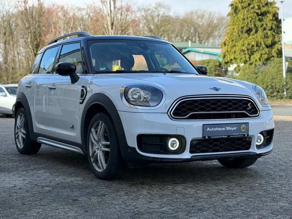 MINI Cooper SD