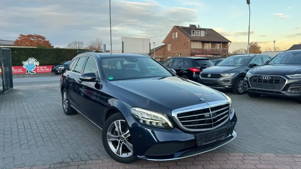 Mercedes-Benz C 200