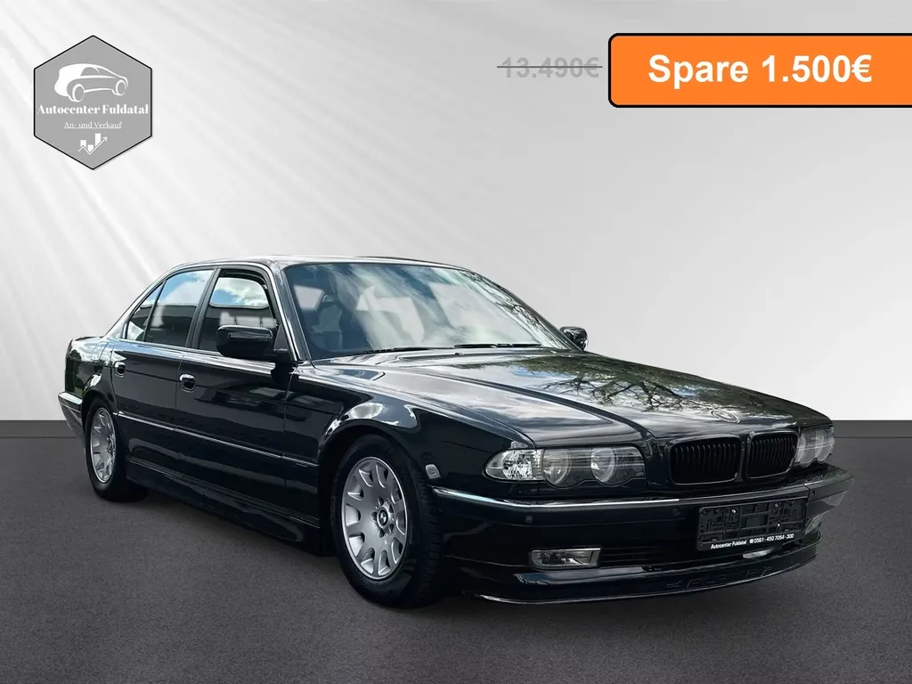 BMW 728