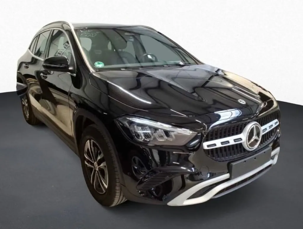 Mercedes-Benz GLA 180