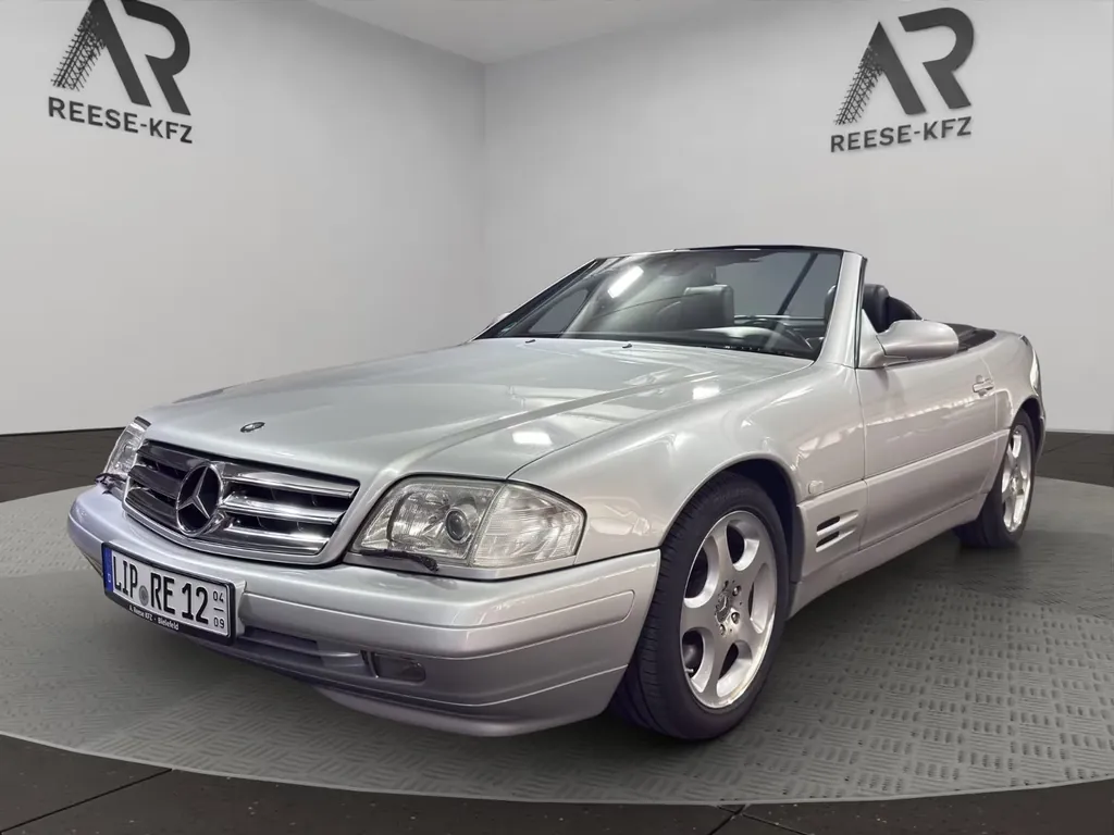 Mercedes-Benz SL 320