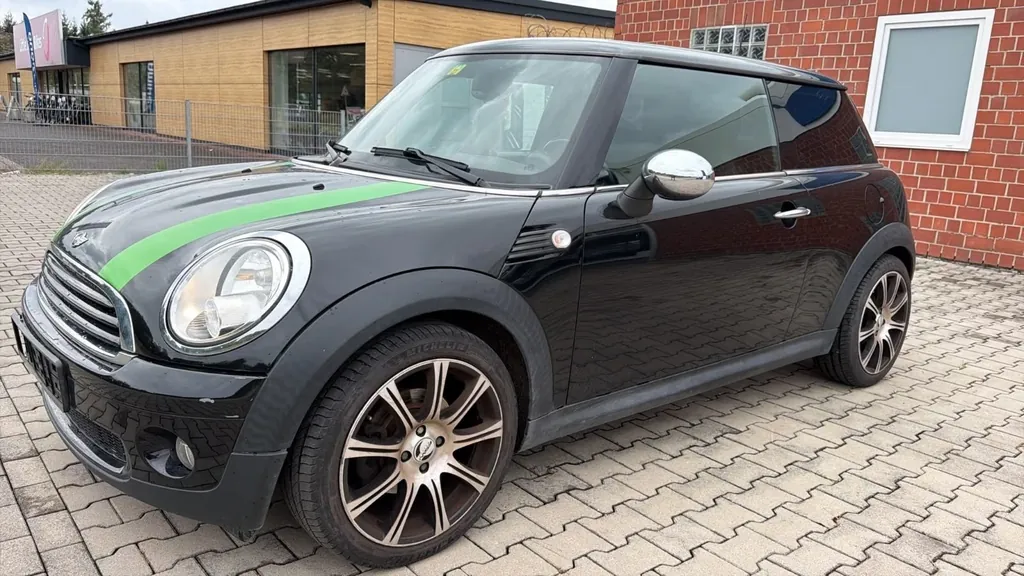 MINI ONE