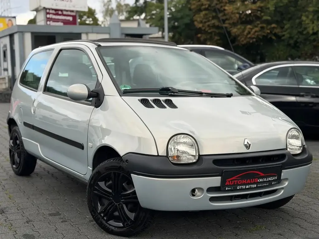 Renault Twingo Twingo 1.2 Benzin Allwetterräder Faltdach HU/AU:NEU