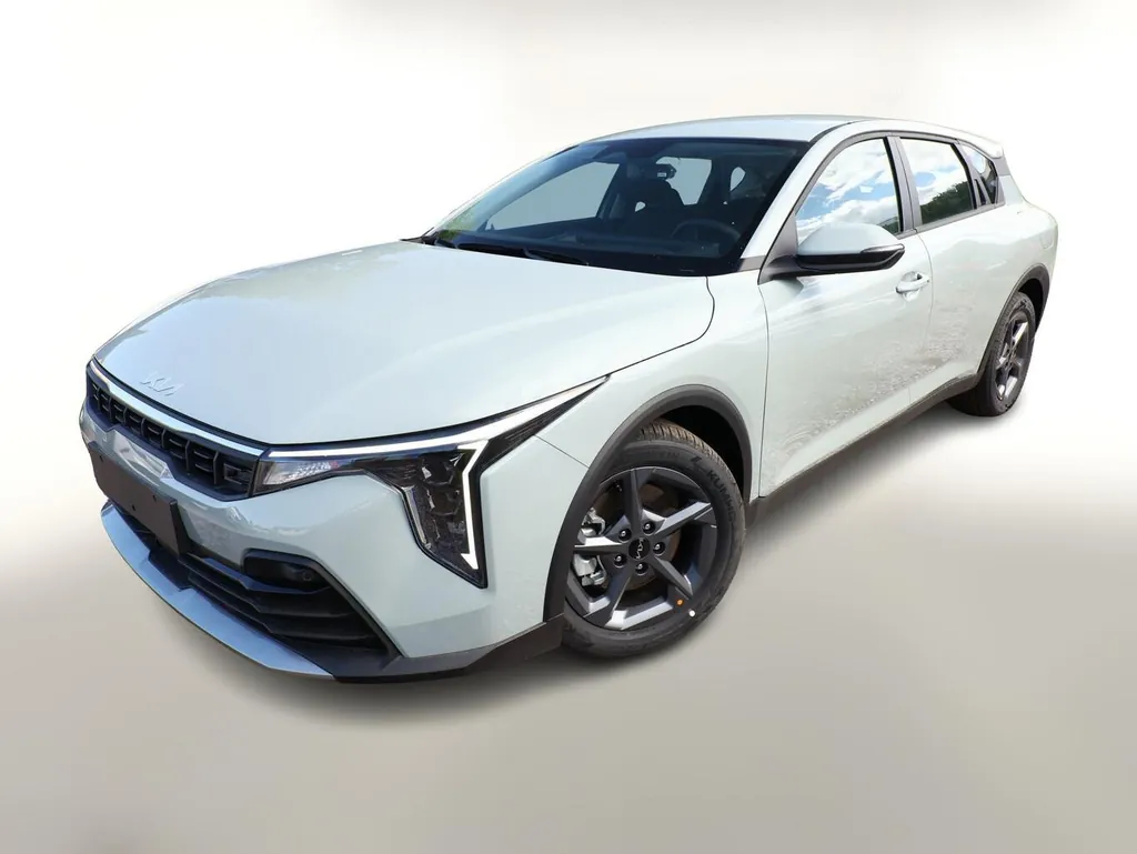 Kia K4