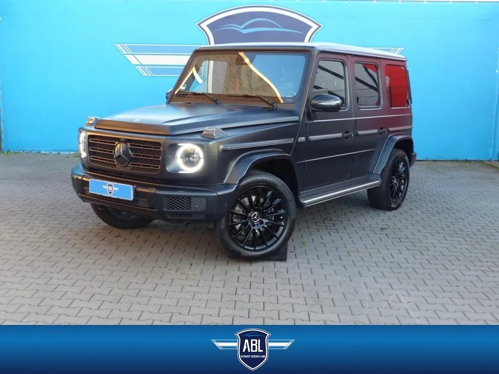 Mercedes-Benz G 400