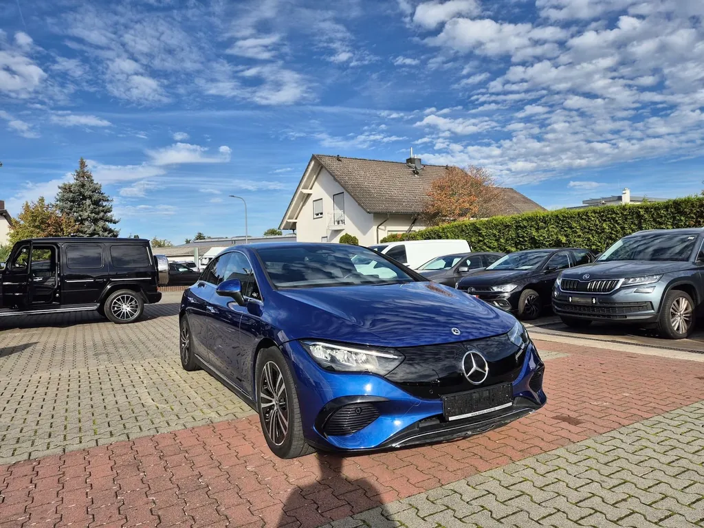 Mercedes-Benz EQE
