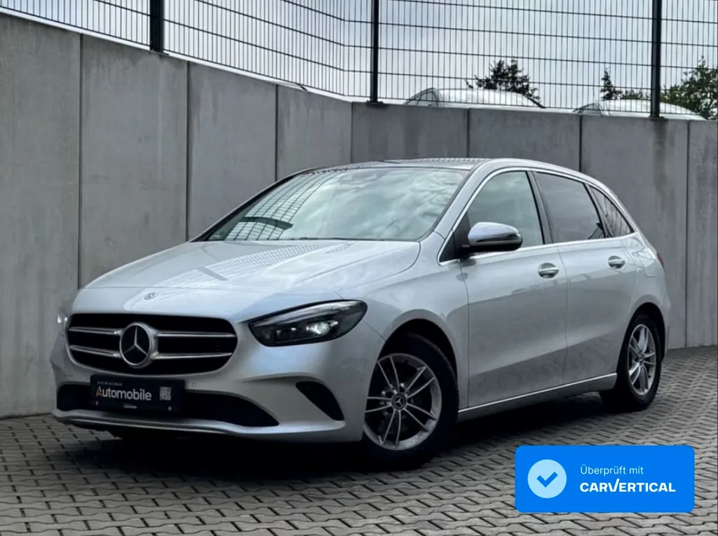 Mercedes-Benz B 200