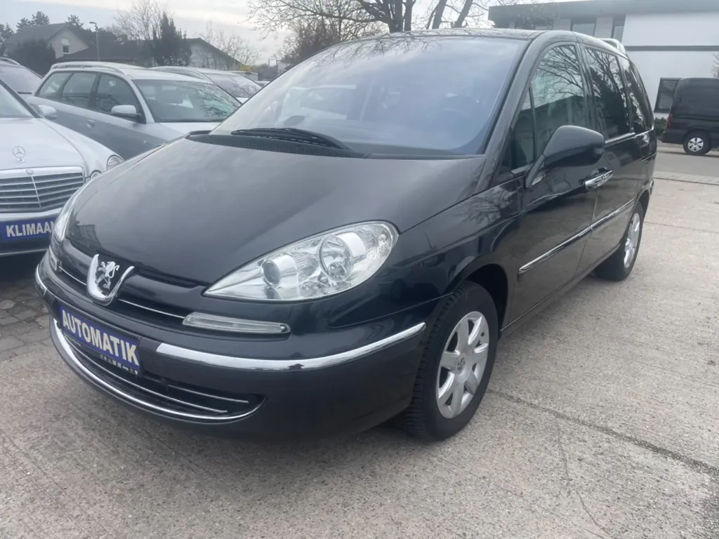 Peugeot 807